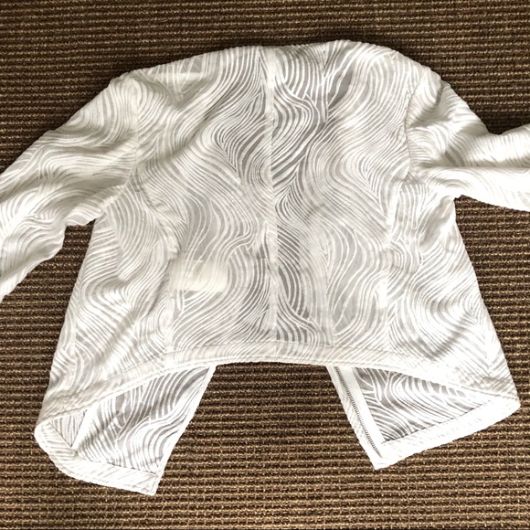 Club Monaco Silk Jacket with Cotton Embroidery - Picture 4 of 13